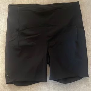 lululemon Swift Speed Shorts- 5” inseam Size 10 Black